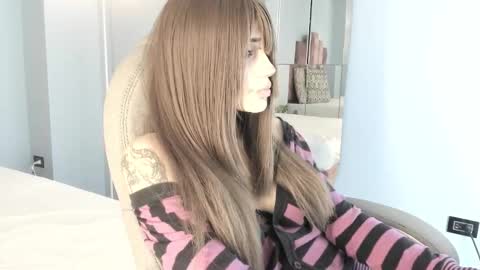 Snapshot of celestica_rose chatting on February 13, 11:12 pm Celestica online show from February 13, 11:12 pm