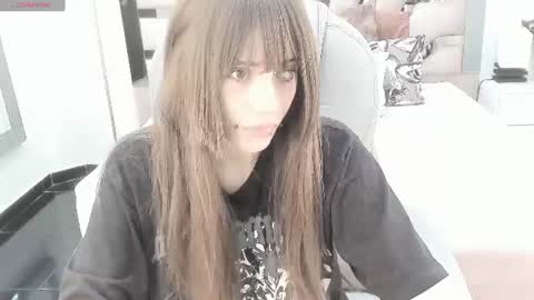 Snapshot of celestica_rose chatting on June 25, 10:58 pm Celestica online show from June 25, 10:58 pm