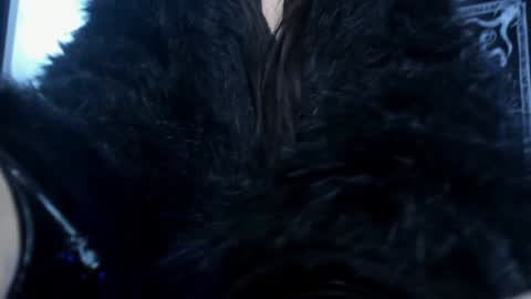   online show from February 4, 8:13 am