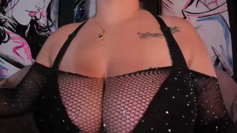 Snapshot of celestte_beautiful chatting on June 25, 12:09 pm celestte_beautiful online show from June 25, 12:09 pm