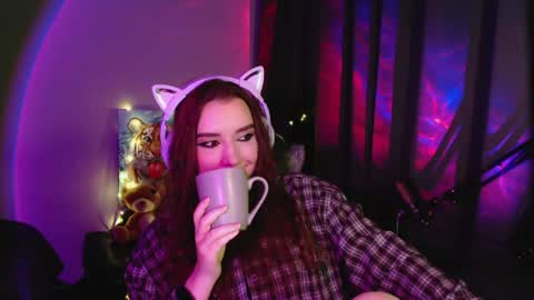 Snapshot of celia_sensual_ chatting on May 31, 8:43 pm celia_sensual_ online show from May 31, 8:43 pm