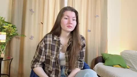 Nina online show from March 17, 7:12 am