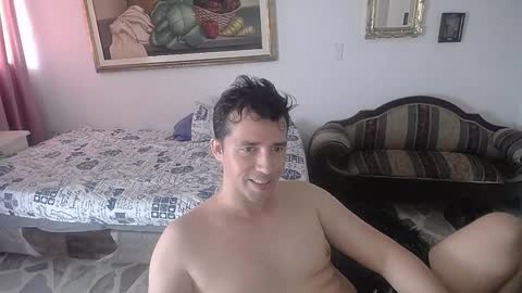 Snapshot of centurionjohnny chatting on December 28, 3:26 pm centurionjohnny online show from December 28, 3:26 pm