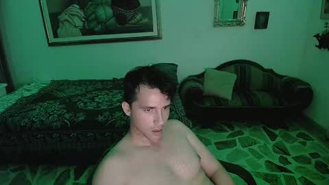 Snapshot of centurionjohnny chatting on January 16, 2:41 am centurionjohnny online show from January 16, 2:41 am