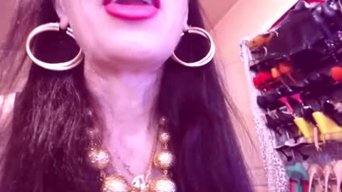Cerise online show from May 28, 1:03 am