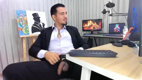 Cesar online show from May 2, 4:01 pm