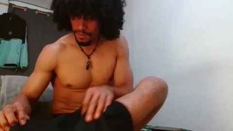 Snapshot of cesar_master_ chatting on October 22, 3:18 am cesar_master_ online show from October 22, 3:18 am