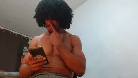 Snapshot of cesar_master_ chatting on November 17, 11:21 pm cesar_master_ online show from November 17, 11:21 pm