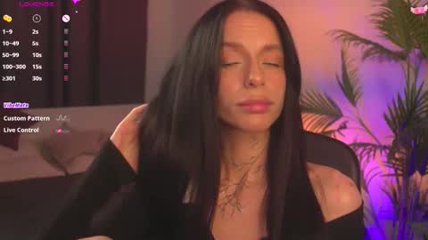 Casey online show from November 18, 9:41 pm