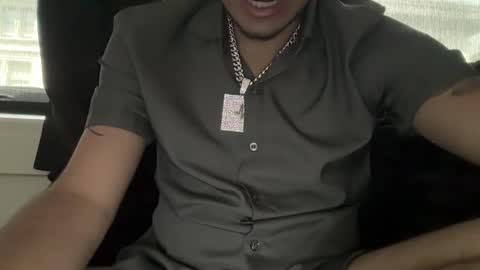 cezarthebreeder online show from March 22, 9:18 pm