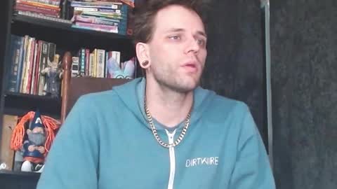 cguffey2284 online show from February 18, 2:05 am