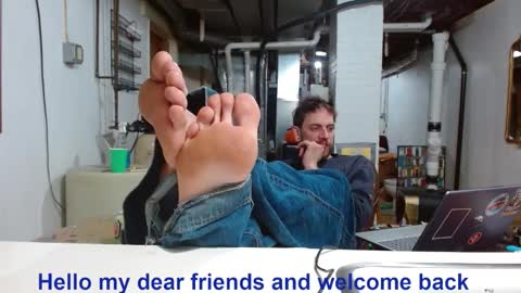 cguffey2284 online show from December 13, 11:32 pm