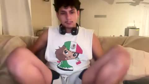 Snapshot of ch3micalhyp3boy chatting on March 10, 4:07 am Kpapi online show from March 10, 4:07 am