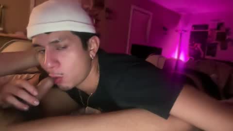 Snapshot of ch3micalhyp3boy chatting on November 24, 8:03 am Kpapi online show from November 24, 8:03 am