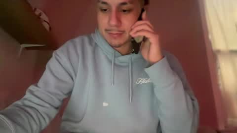 Kpapi online show from May 6, 7:19 pm