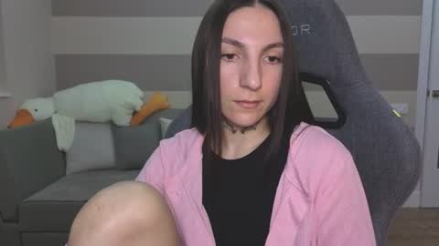 Kate online show from December 5, 8:23 am