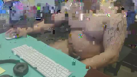 Snapshot of chacho1968 chatting on December 18, 5:00 pm Chuck online show from December 18, 5:00 pm