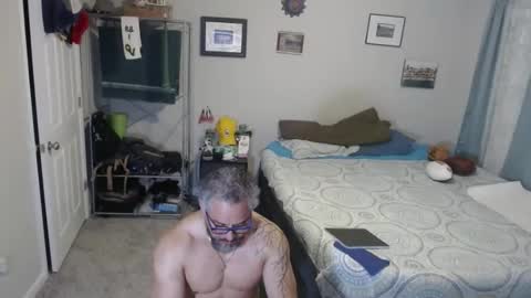 Chuck online show from May 31, 9:05 am