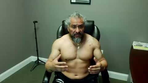 Chuck online show from June 7, 1:04 pm