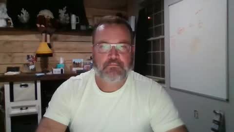 chadmichaell online show from December 5, 12:19 am