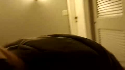 Snapshot of chadr1616 chatting on October 16, 11:33 am chadr1616 online show from October 16, 11:33 am