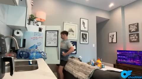 ChadTitan online show from July 11, 6:32 pm