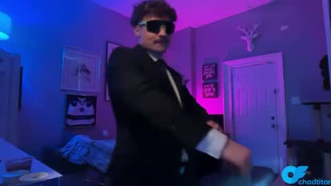 ChadTitan online show from July 31, 11:26 pm