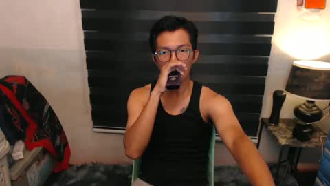 ChaelskieCumMachine online show from December 16, 2:38 pm