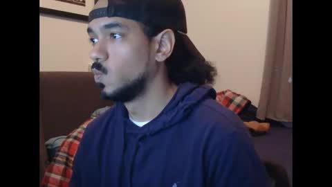 Snapshot of chainnballz chatting on December 1, 9:42 pm ChainNballzz online show from December 1, 9:42 pm