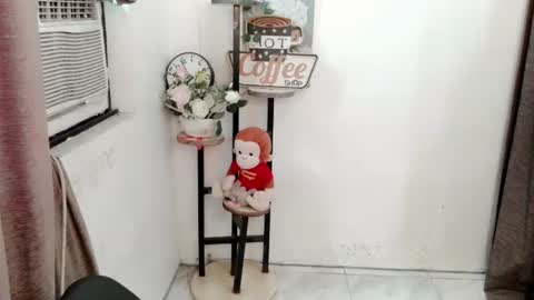 Snapshot of chakadal_xx chatting on November 28, 1:52 am chakadal_xx online show from November 28, 1:52 am