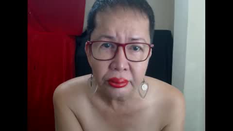 Snapshot of champaka123 chatting on May 7, 2:06 am champaka online show from May 7, 2:06 am