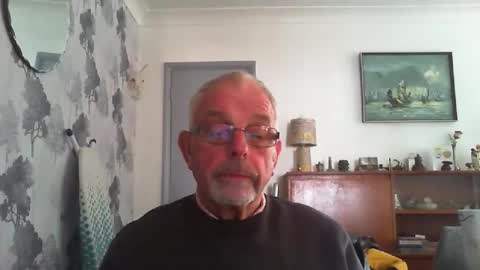 Champers online show from May 8, 11:15 am