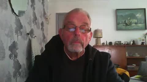 Champers online show from May 10, 11:04 am