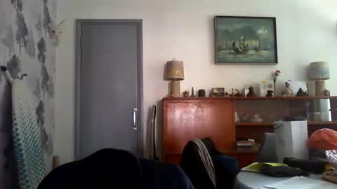 Champers online show from May 29, 10:46 am