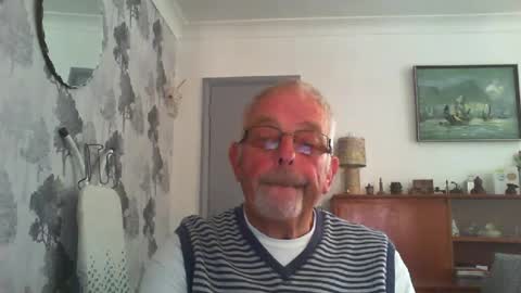 Champers online show from July 4, 7:58 am