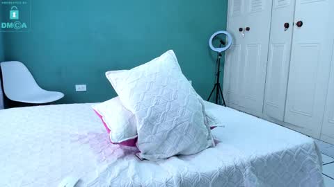 Snapshot of chandler_kenji chatting on February 10, 4:14 pm Kenji online show from February 10, 4:14 pm