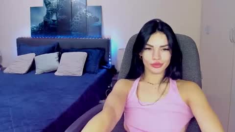 Snapshot of chaneljem chatting on November 19, 10:59 am chaneljem online show from November 19, 10:59 am