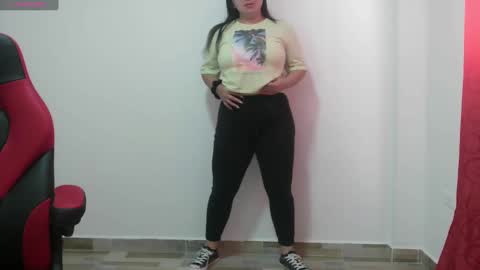 Snapshot of chanell15 chatting on December 22, 4:48 pm Fabi online show from December 22, 4:48 pm