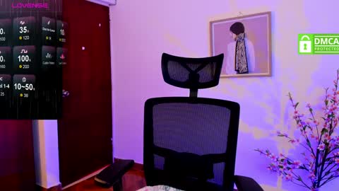 Snapshot of chanell_taylor_ chatting on February 3, 2:24 pm chanell online show from February 3, 2:24 pm