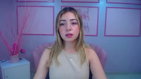 channel_blonde_a online show from December 4, 4:49 pm