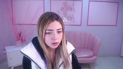 channel_blonde_a online show from December 23, 4:39 pm