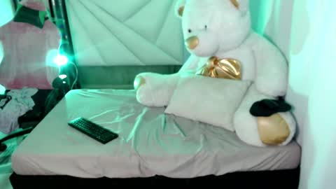 CHANNEL online show from May 3, 3:12 am