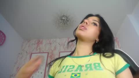 Snapshot of channel_garcia_ch chatting on November 7, 12:54 am Channel Garcia online show from November 7, 12:54 am