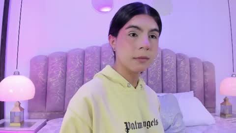 Snapshot of channel_sofia chatting on July 12, 10:56 pm Channel Sofia online show from July 12, 10:56 pm
