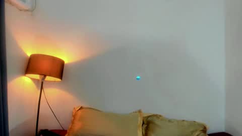 chantal_fuck online show from June 30, 1:17 am