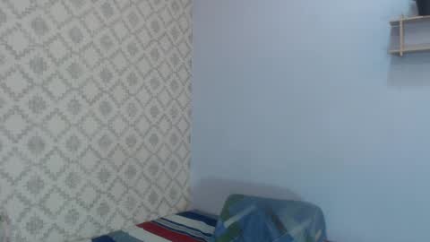 Snapshot of chantal_taylor_ chatting on December 31, 6:24 pm Raquel online show from December 31, 6:24 pm