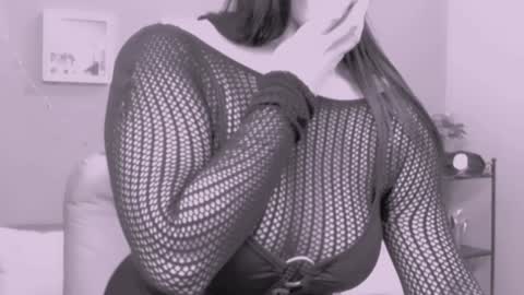 Snapshot of chantallovely chatting on January 26, 4:09 pm The Queen online show from January 26, 4:09 pm