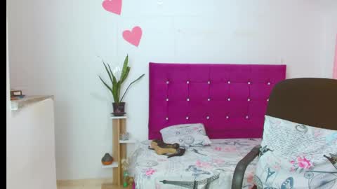chantal sweety  and horny latina for u online show from June 4, 3:07 pm