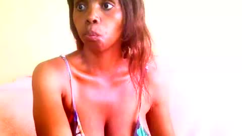 Snapshot of chante665 chatting on December 3, 7:32 am chante665 online show from December 3, 7:32 am