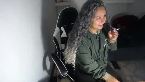 charis 2 online show from December 22, 11:18 am